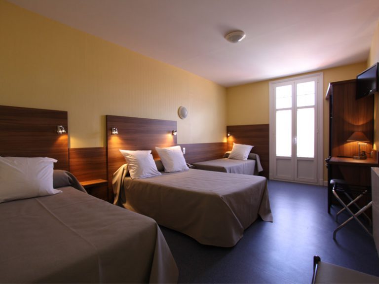 Hotel Barnetche - Triple Room